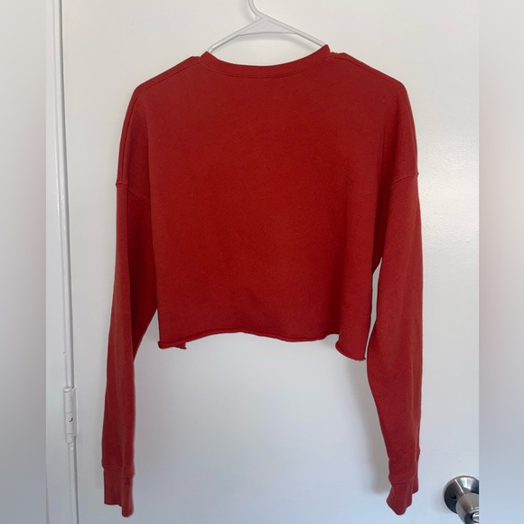 Nature Walk Studio Cropped Sweatshirt - Picture 2 of 5
